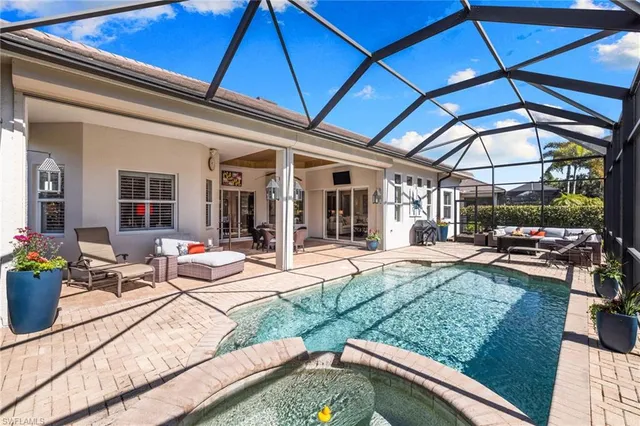 $1,150,000 | 347 Saddlebrook Lane, Naples, FL 34110