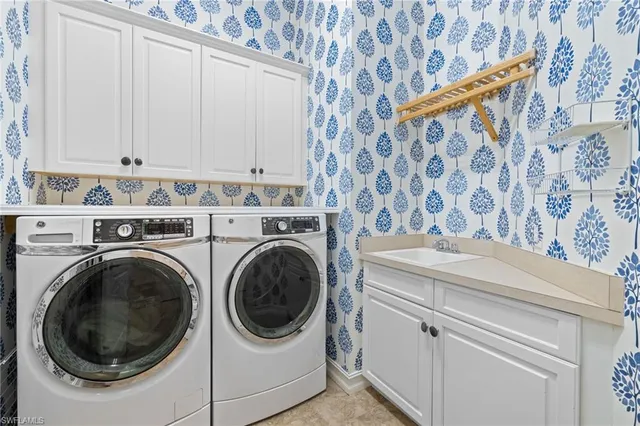 $1,150,000 | 347 Saddlebrook Lane, Naples, FL 34110