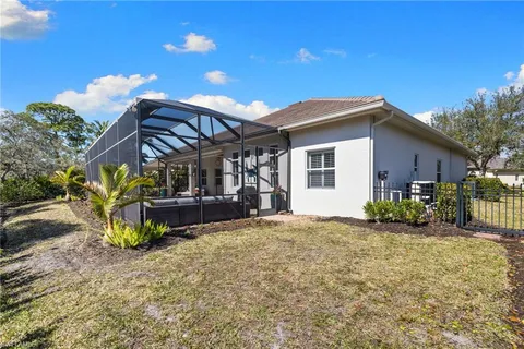 $1,150,000 | 347 Saddlebrook Lane, Naples, FL 34110