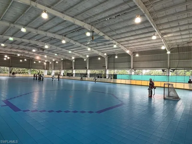 $1,150,000 | 347 Saddlebrook Lane, Naples, FL 34110