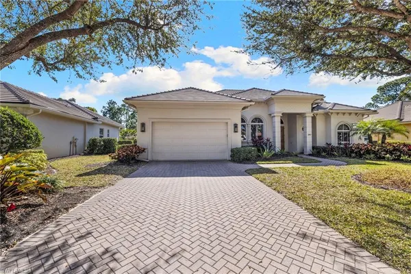 $1,125,000 | 347 Saddlebrook Lane, Naples, FL 34110