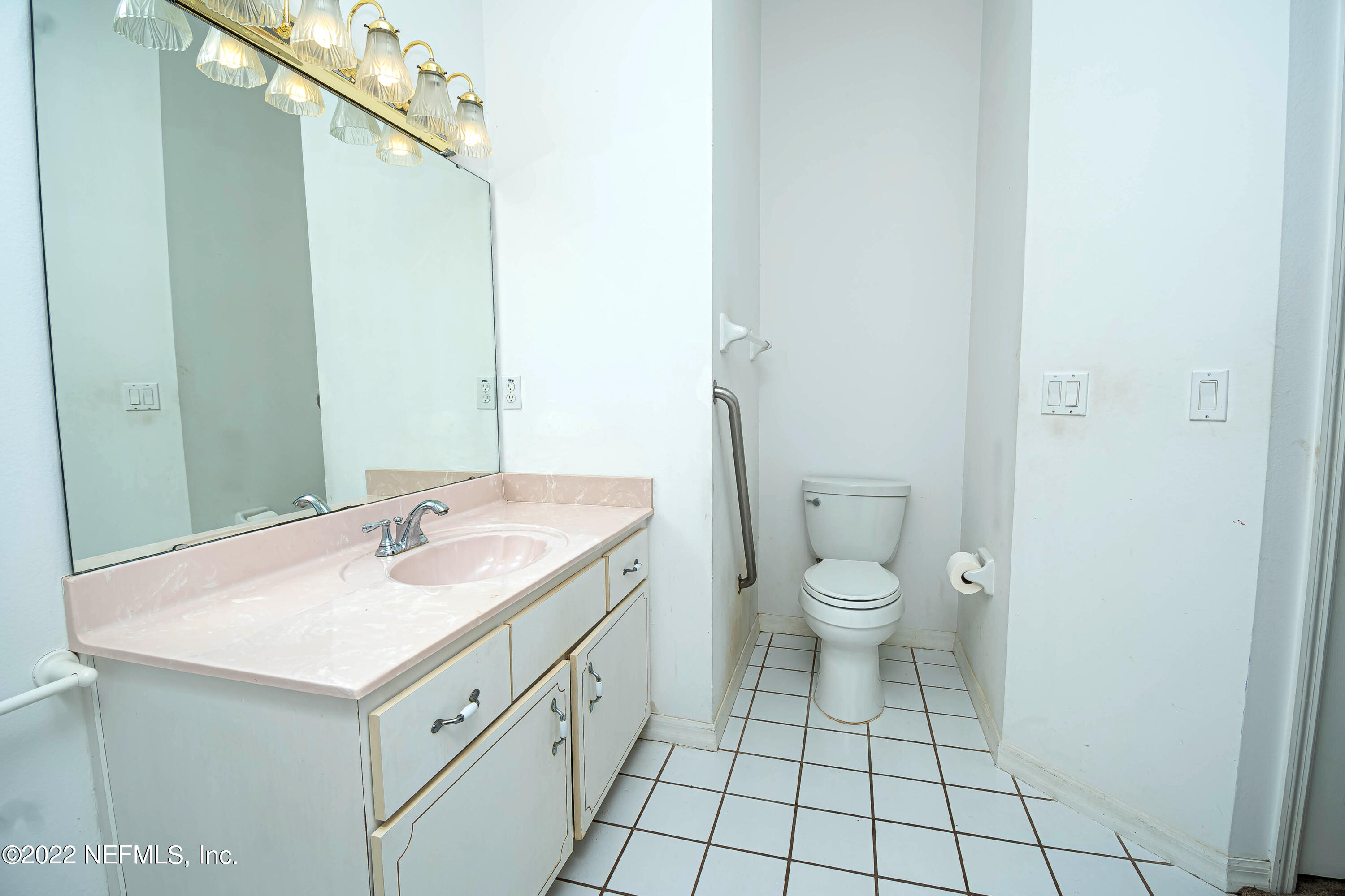 74 Raintree Place Palm Coast, FL 32164 - Photo 28 of 51 primarybath1-3