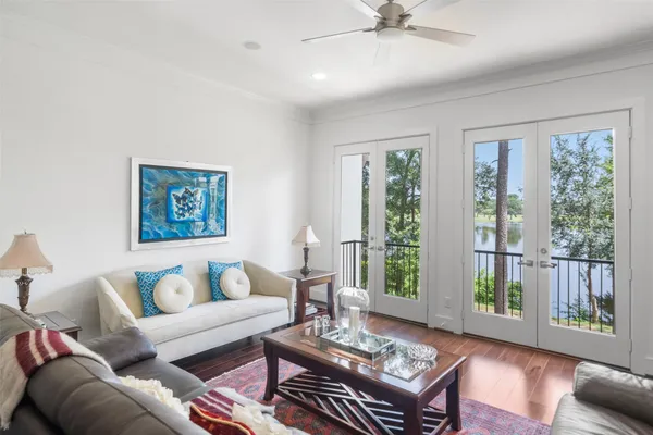 $1,304,999 | 18 Secluded Trail, The Woodlands, TX 77380