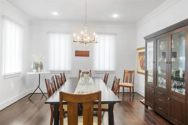 $1,304,999 | 18 Secluded Trail, The Woodlands, TX 77380