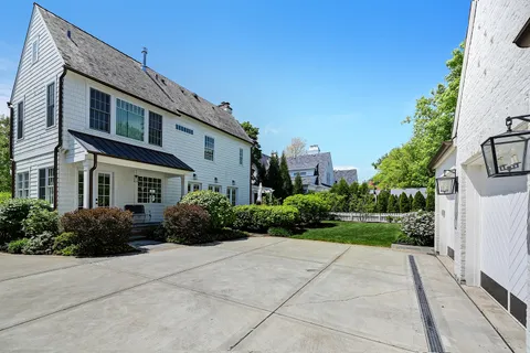 $3,999,000 | 121 East 4th Street, Hinsdale, IL 60521