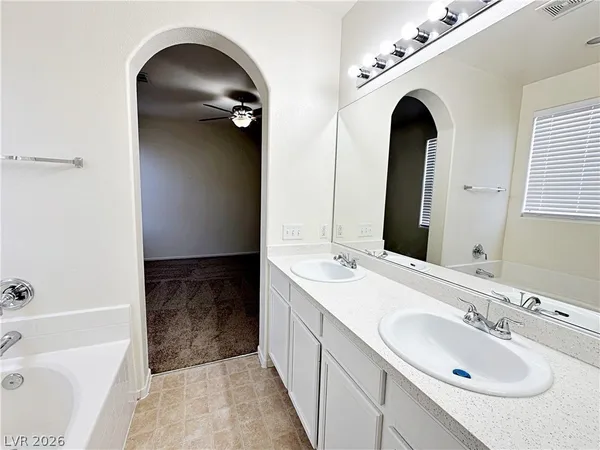 $2,240 | 5914 West Tinazzi Way, Las Vegas, NV 89141