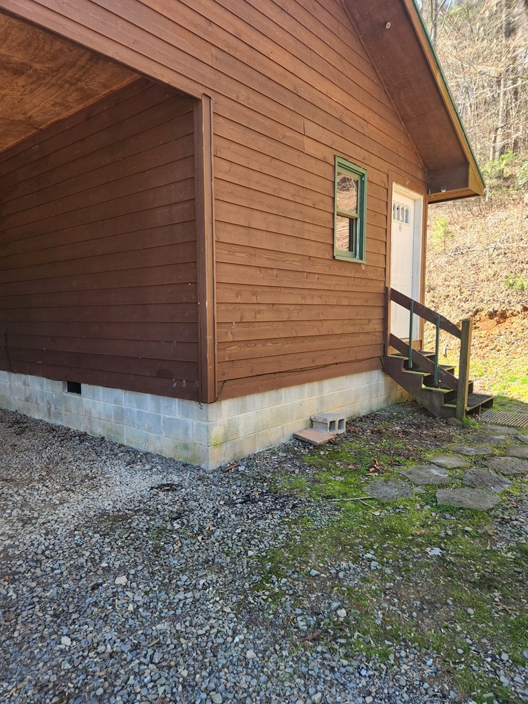 668 High Falls Road Marble, NC 28905 - Photo 8 of 44