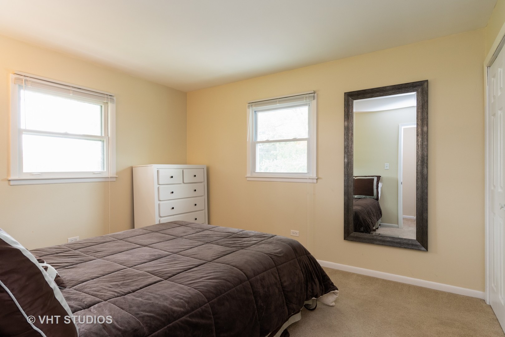 5S370 Radcliff Road Naperville, IL 60563 - Photo 10 of 18