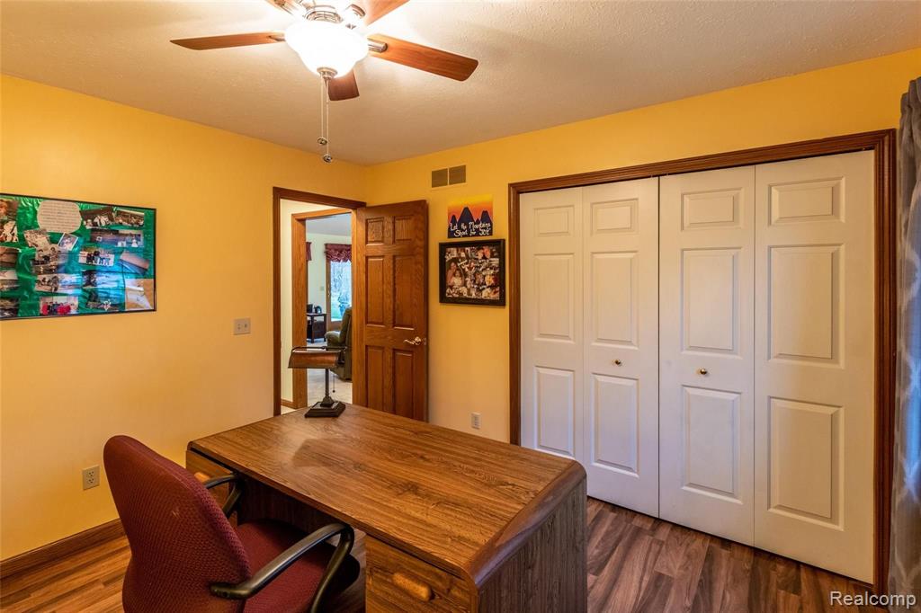 14467 Ripley Road Linden, MI 48451 - Photo 18 of 43