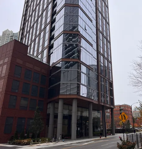 $2,100 | 350 North Canal Street, Unit 2108, Chicago, IL 60606