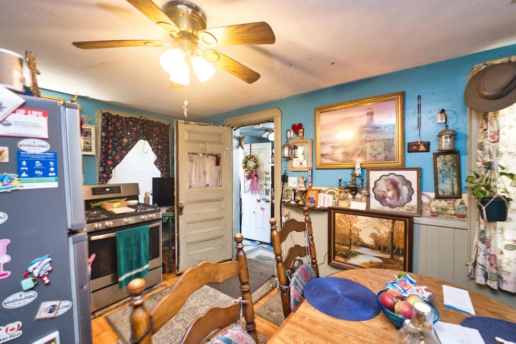 898 Main Road Tiverton, RI 02878 - Photo 26 of 36 Gallery Image 26