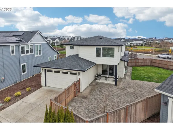 a house view with a garden space