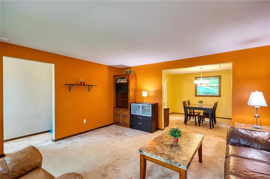 2593 Old Washington Road Pittsburgh, PA 15241 - Photo 2 of 23 Gallery Image 2