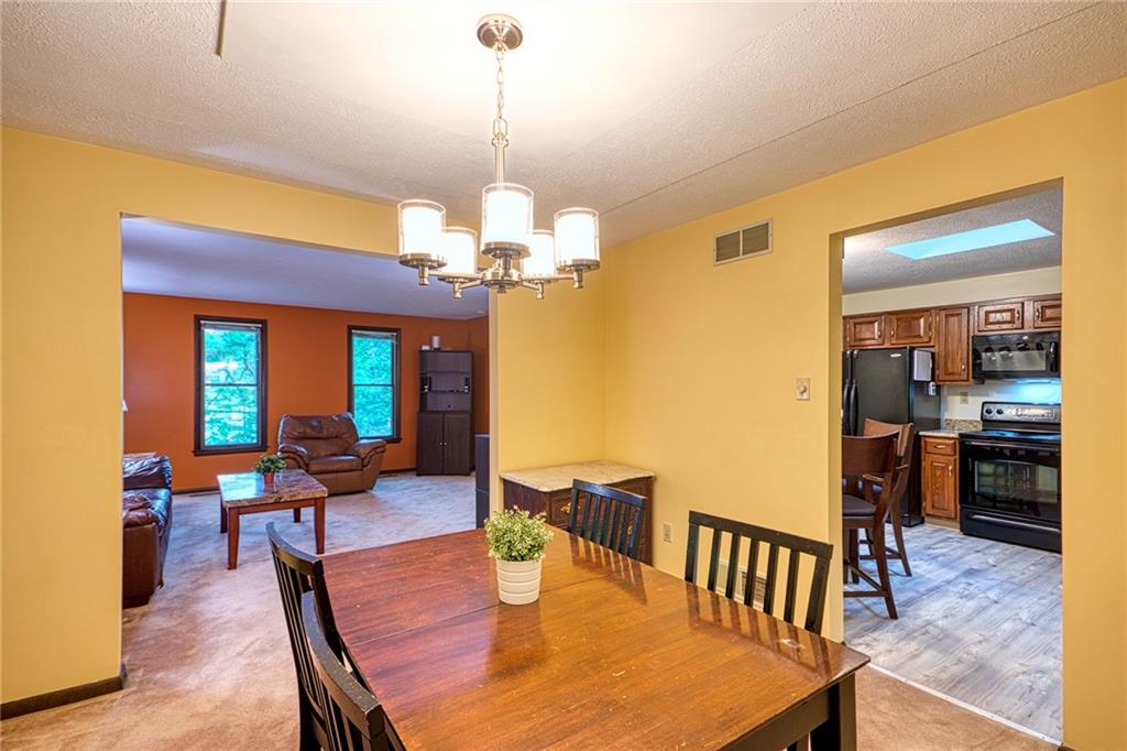 2593 Old Washington Road Pittsburgh, PA 15241 - Photo 4 of 23 Gallery Image 4