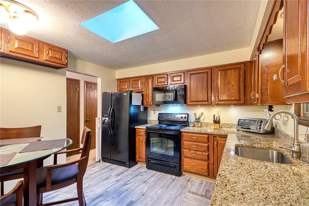 2593 Old Washington Road Pittsburgh, PA 15241 - Photo 6 of 23 Gallery Image 6