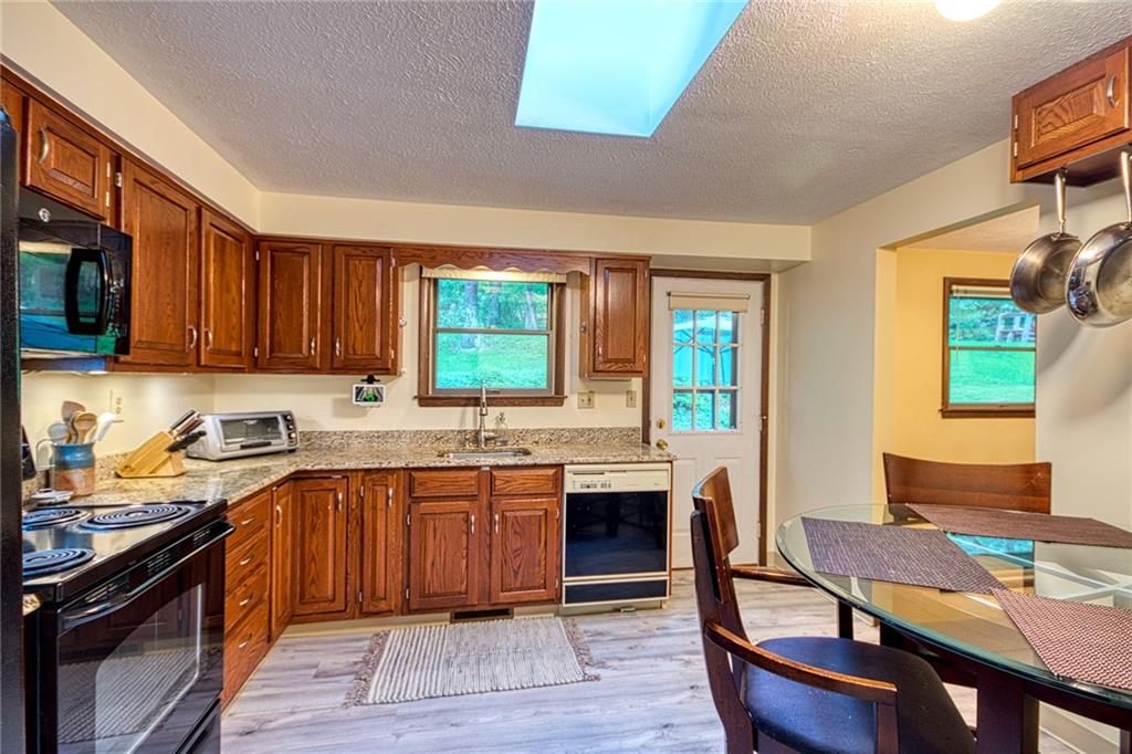 2593 Old Washington Road Pittsburgh, PA 15241 - Photo 7 of 23 Gallery Image 7