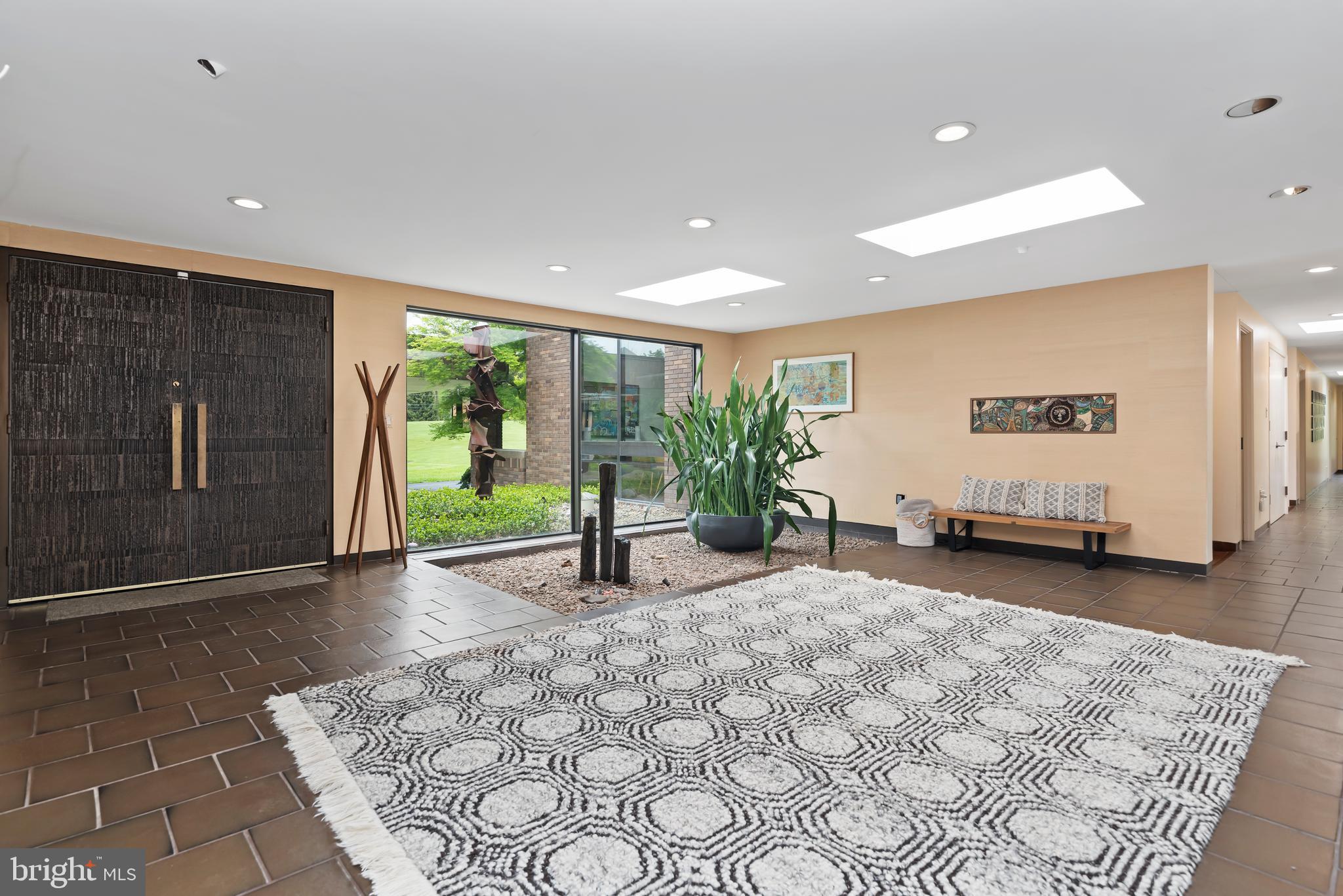 4025 Crooked Hill Road Harrisburg, PA 17110 - Photo 18 of 109