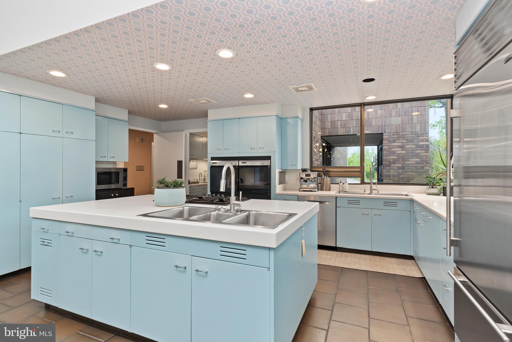 4025 Crooked Hill Road Harrisburg, PA 17110 - Photo 30 of 109