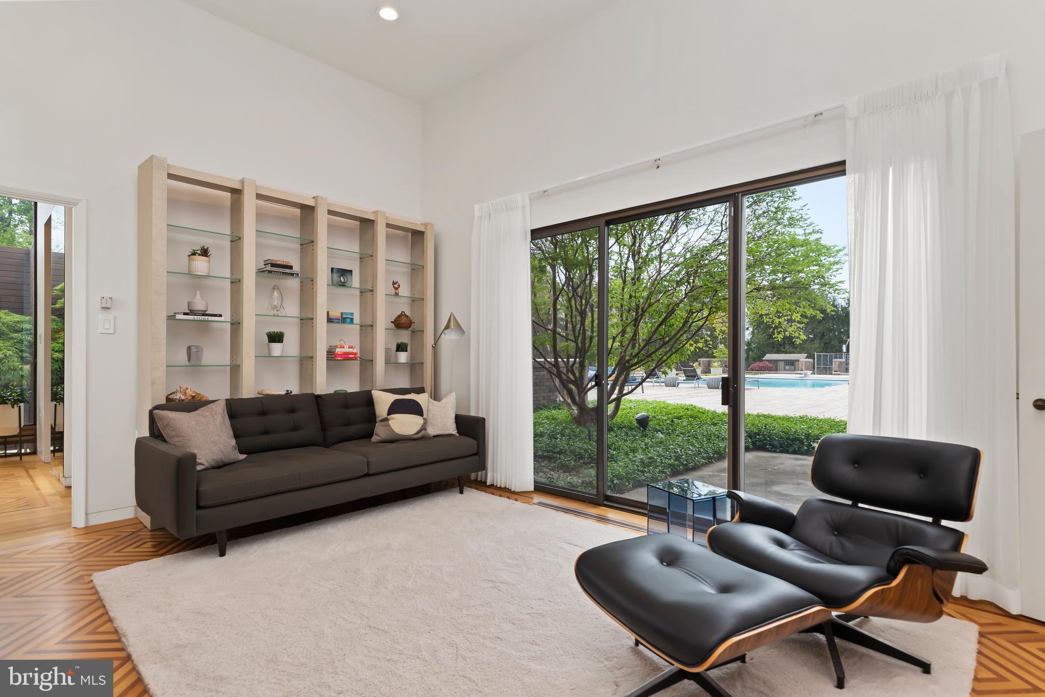 4025 Crooked Hill Road Harrisburg, PA 17110 - Photo 38 of 109