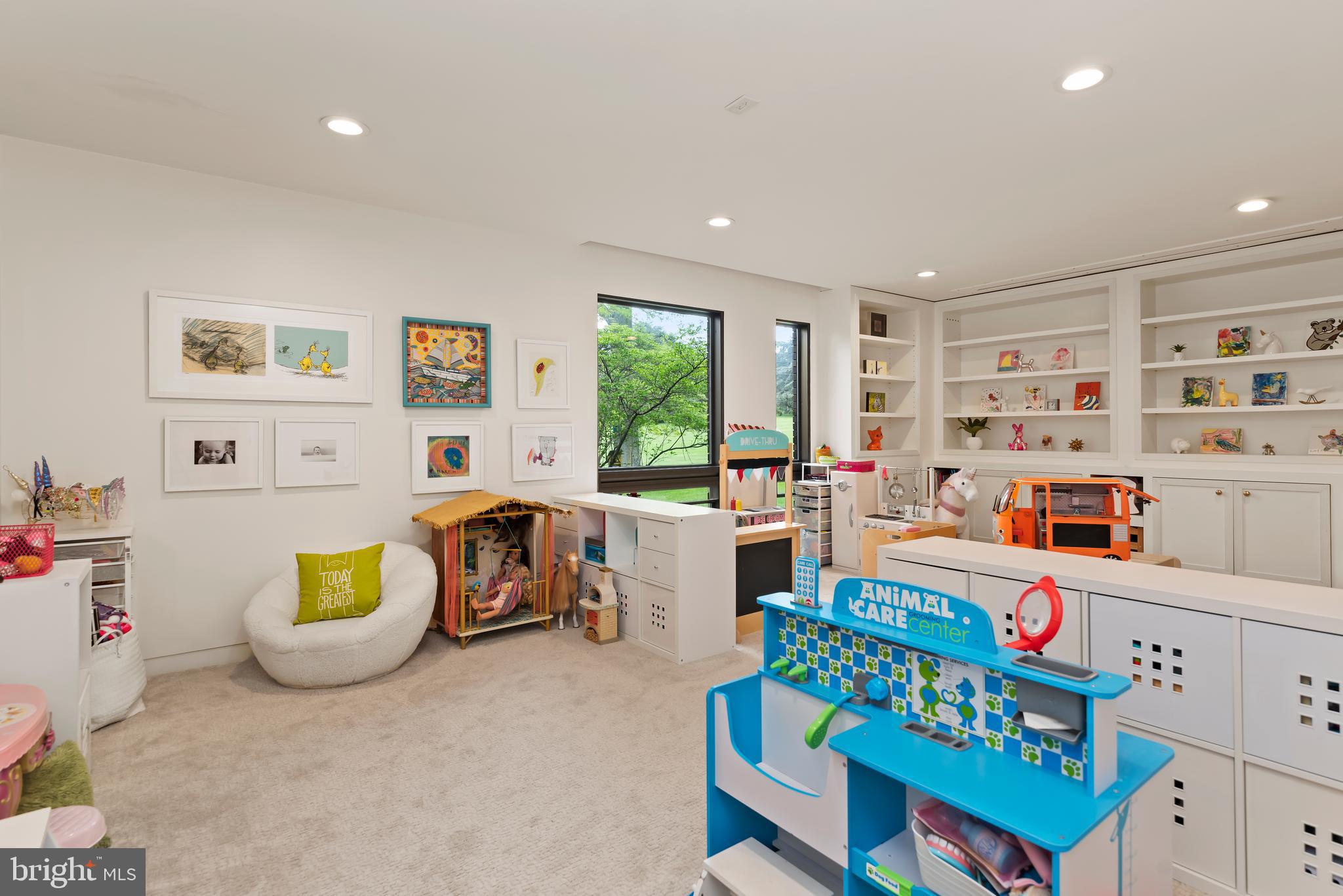 4025 Crooked Hill Road Harrisburg, PA 17110 - Photo 61 of 109