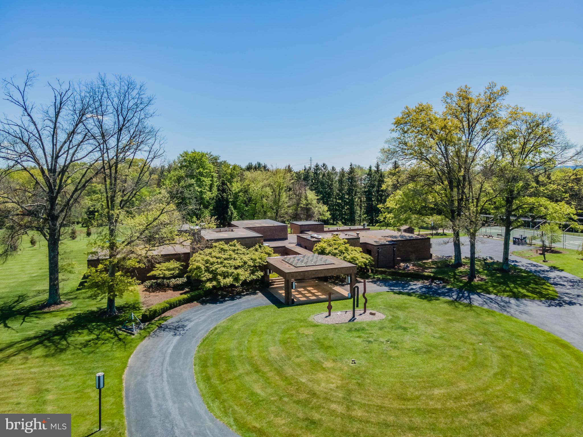 4025 Crooked Hill Road Harrisburg, PA 17110 - Photo 87 of 109