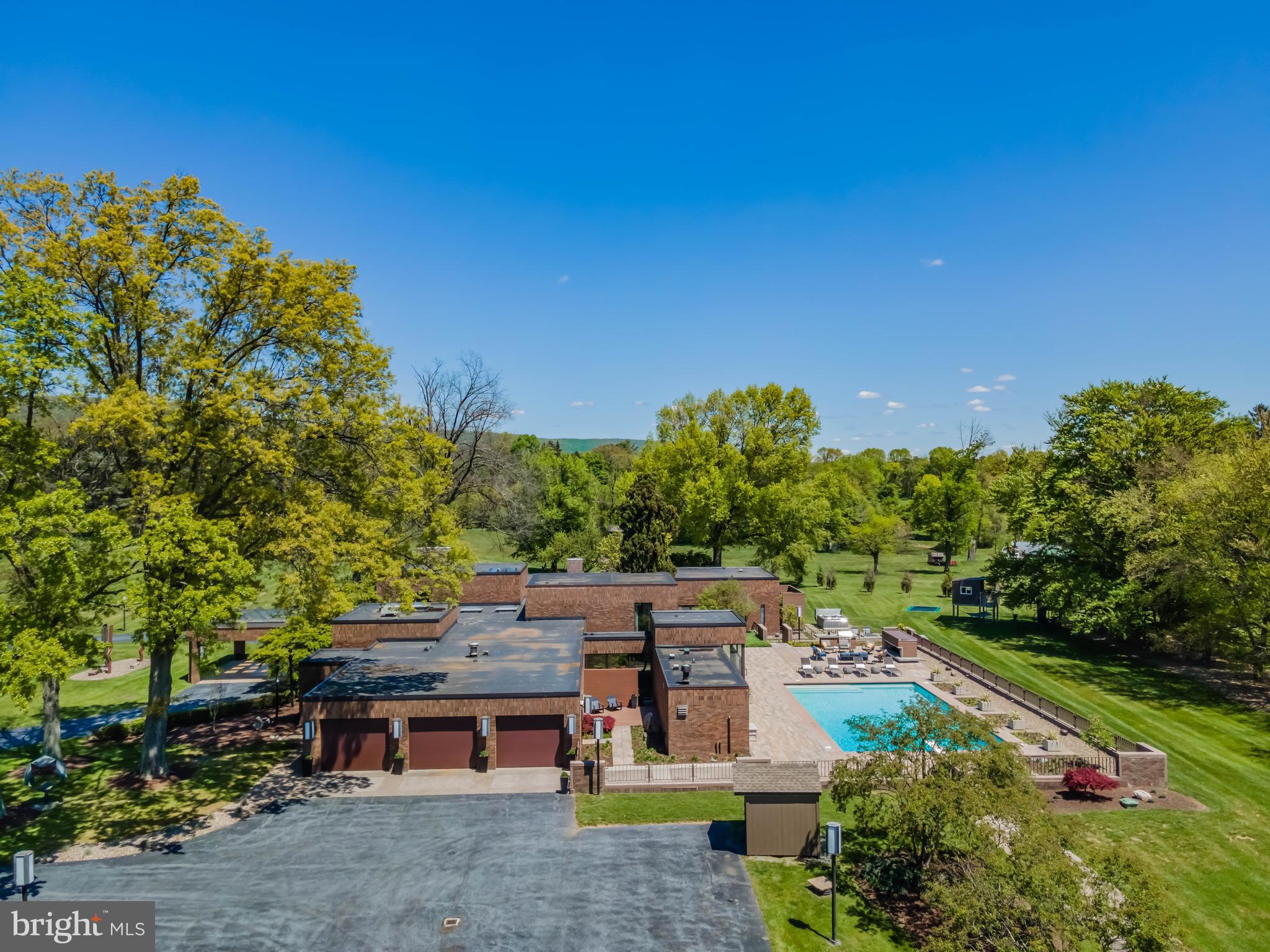 4025 Crooked Hill Road Harrisburg, PA 17110 - Photo 90 of 109