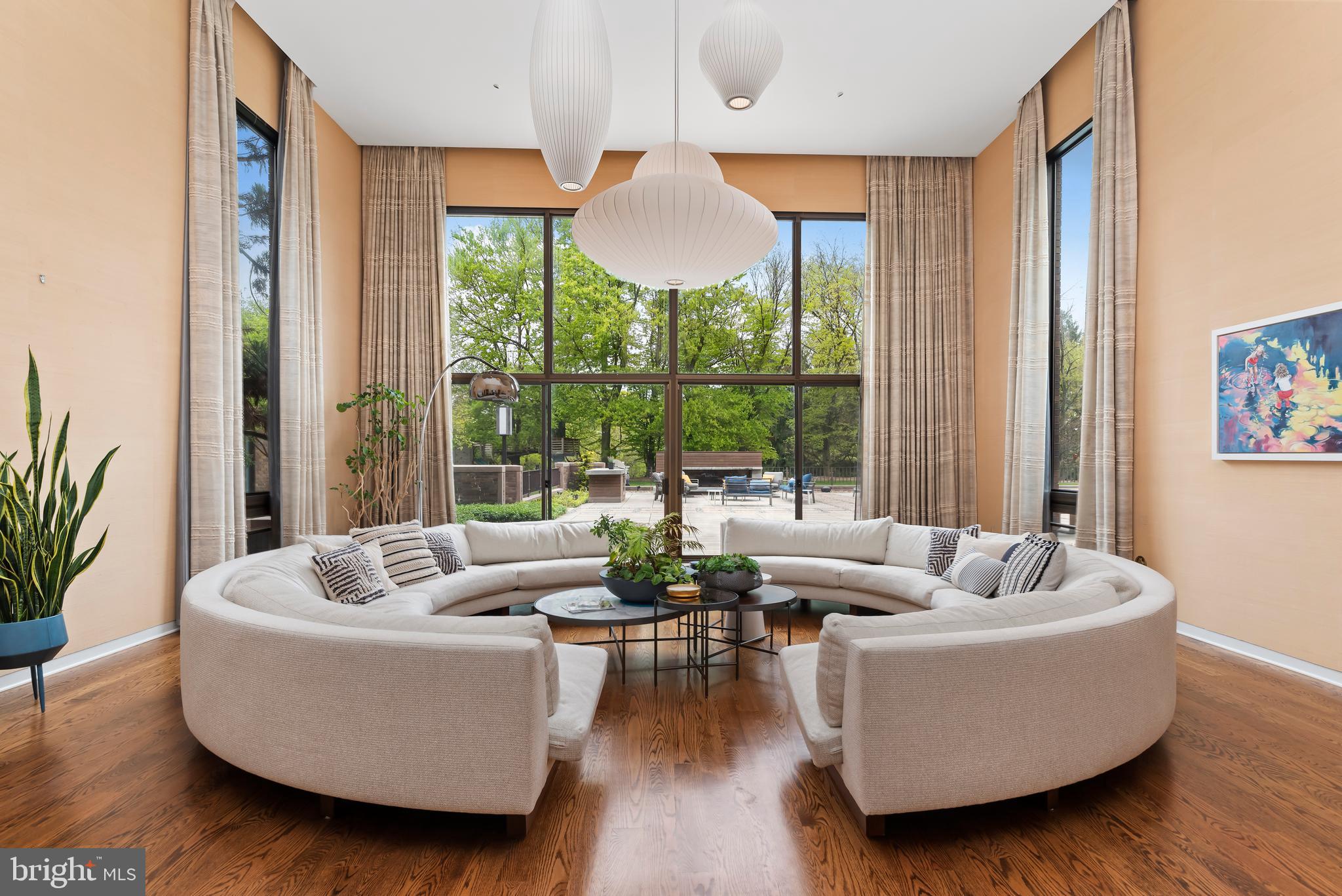 4025 Crooked Hill Road Harrisburg, PA 17110 - Photo 9 of 109