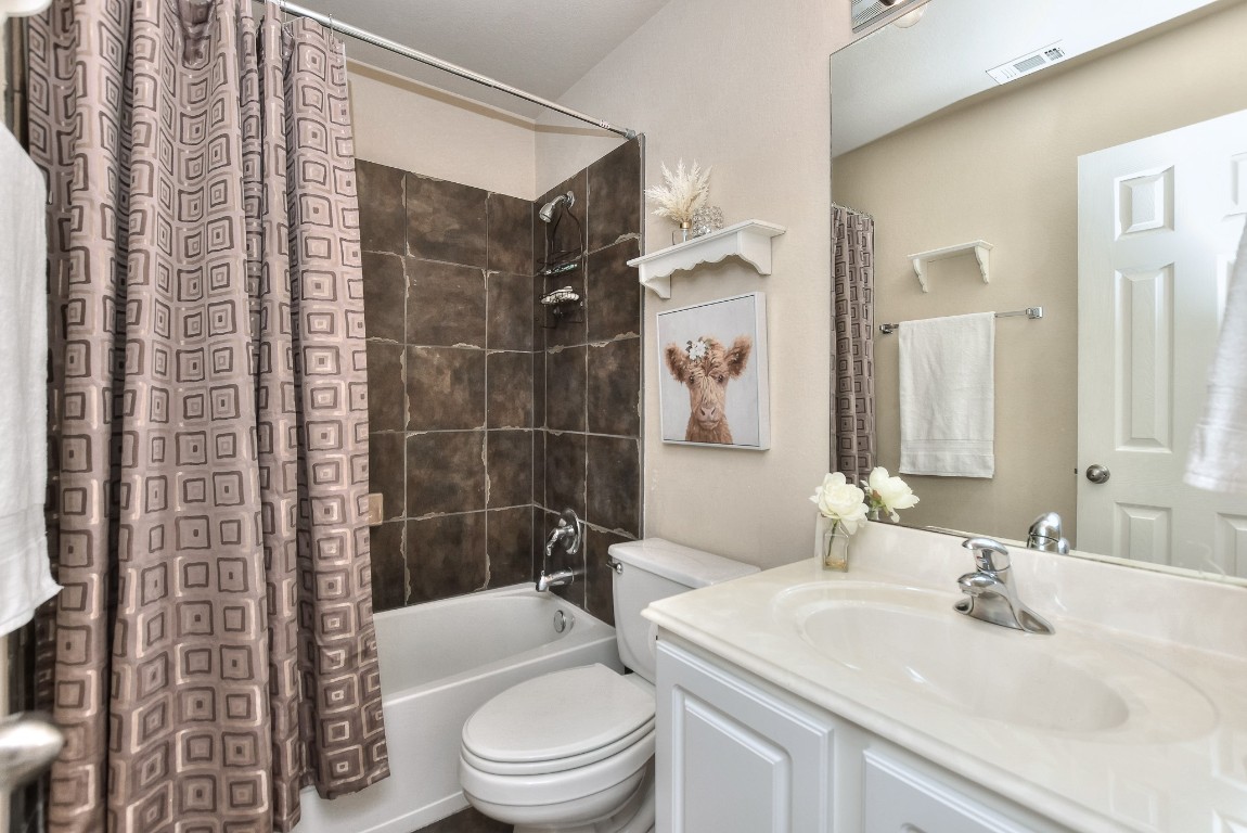 1108 Ritter Drive Cedar Park, TX 78613 - Photo 32 of 40 Bedroom #4 private en-suite bath
