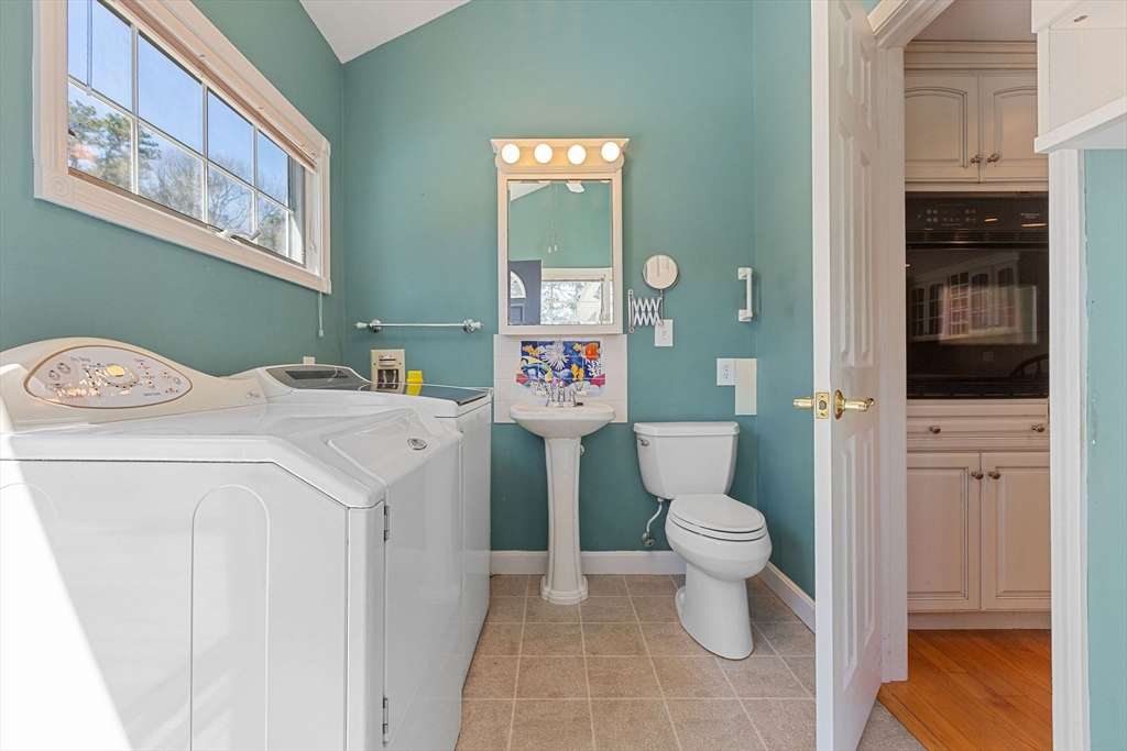 15 Greenwood Road Dennis, MA 02660 - Photo 18 of 27