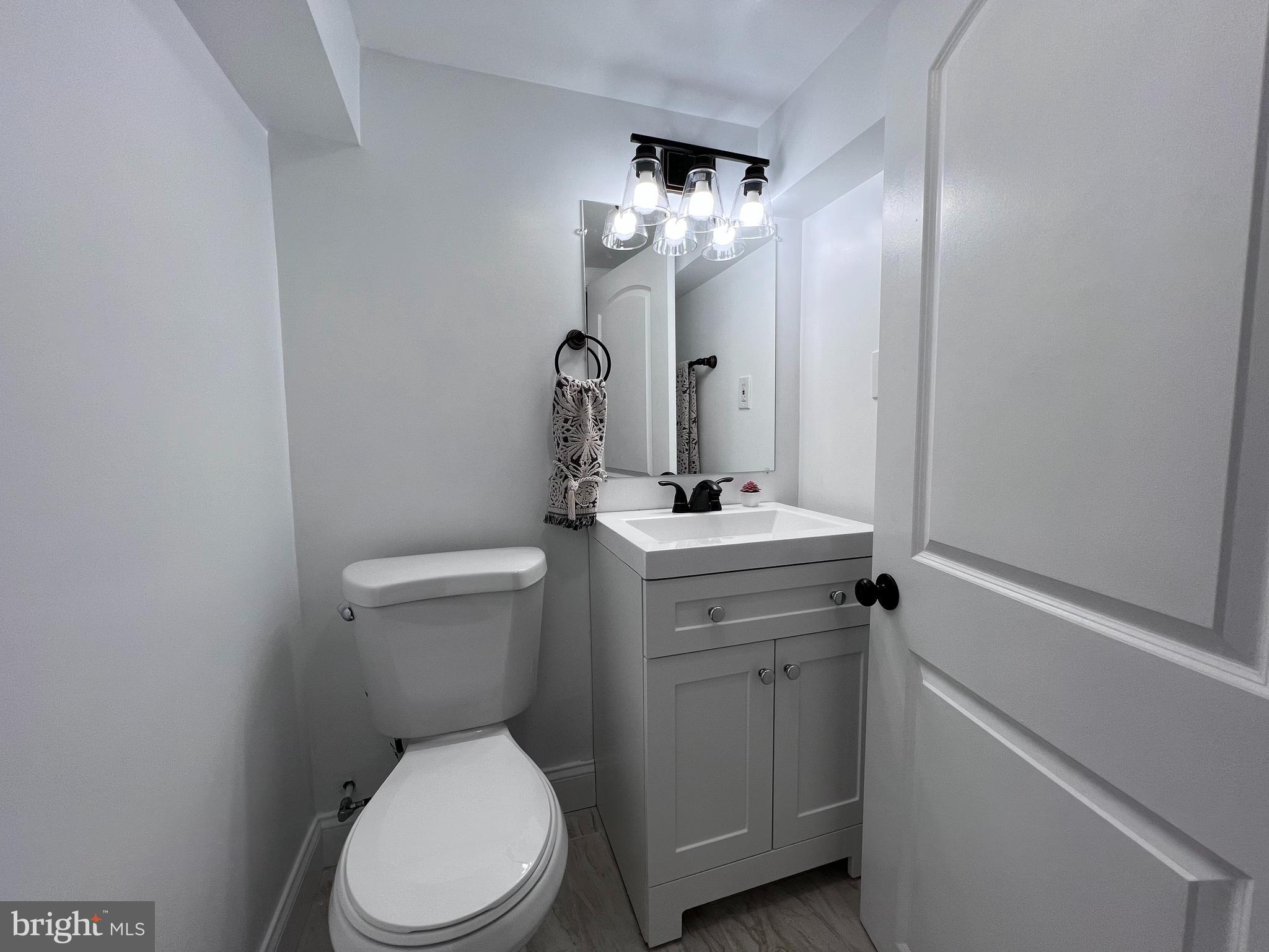 3505 Dennlyn Road Baltimore, MD 21215 - Photo 34 of 34 Gallery Image 34