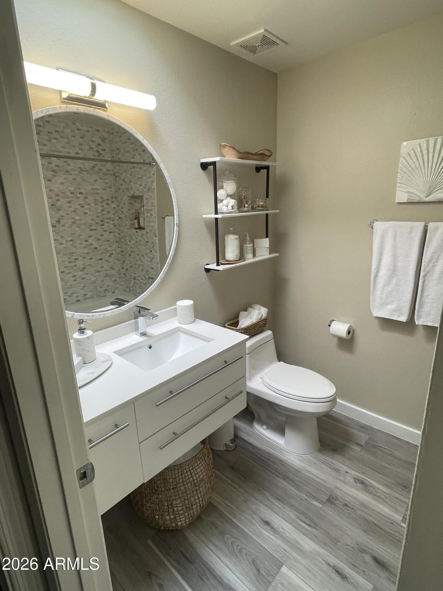 2701 East Cactus Road Phoenix, AZ 85028 - Photo 17 of 57