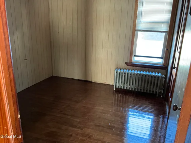 $1,500 | 17 Belmont Place, Unit 2, Amsterdam, NY 12010