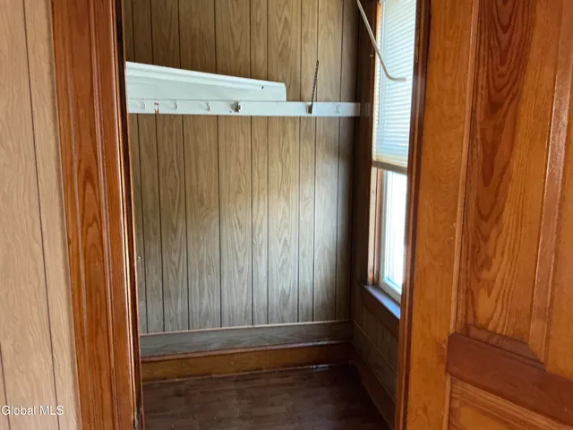 $1,500 | 17 Belmont Place, Unit 2, Amsterdam, NY 12010