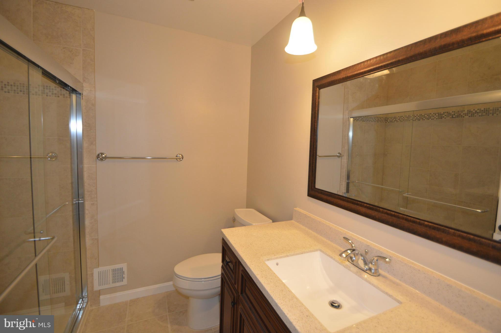 10408 Stone Ridge Lane Vienna, VA 22182 - Photo 22 of 30 Bath (Master)