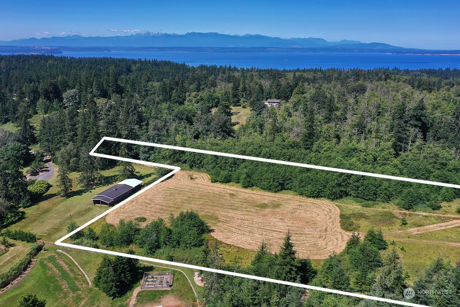 -xxx Lancaster Road Freeland, WA 98249 - Photo 9 of 40 Gallery Image 9