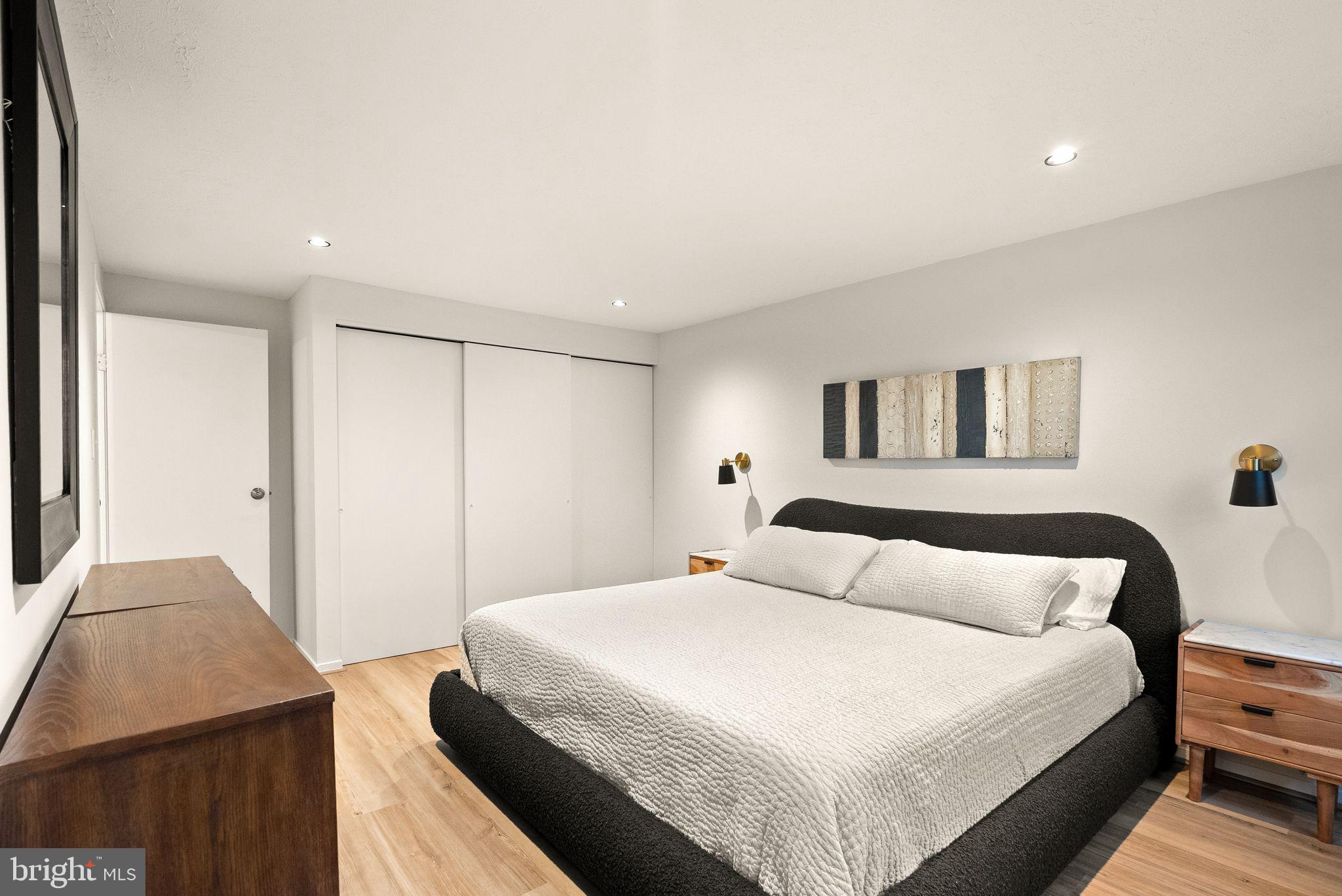 2420 Freetown Drive Reston, VA 20191 - Photo 19 of 58 Primary bedroom