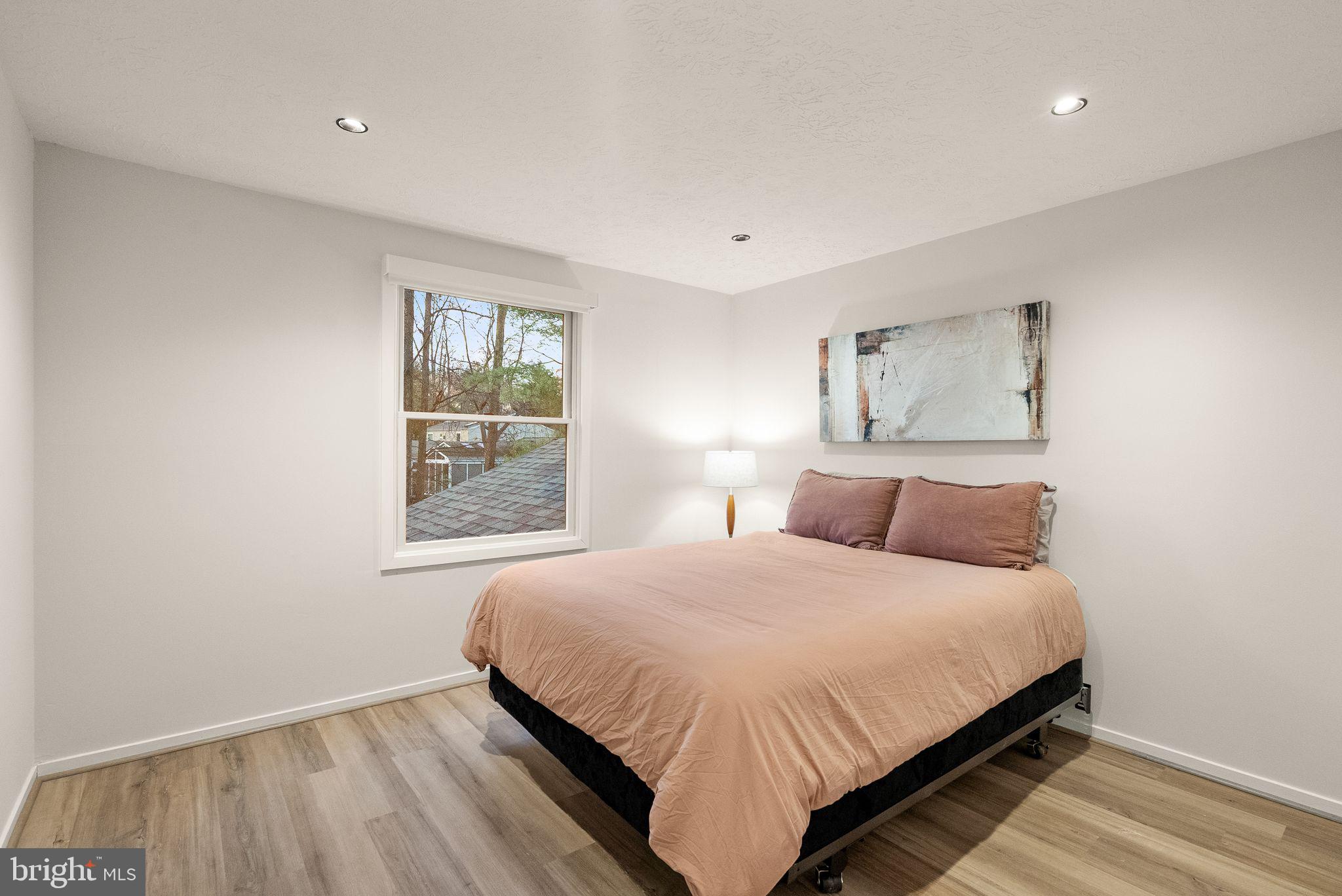 2420 Freetown Drive Reston, VA 20191 - Photo 22 of 58 Second bedroom