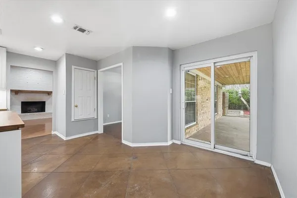 $349,000 | 6917 Wilton Drive, Fort Worth, TX 76133
