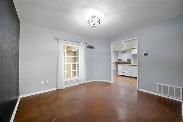 $349,000 | 6917 Wilton Drive, Fort Worth, TX 76133