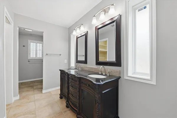 $349,000 | 6917 Wilton Drive, Fort Worth, TX 76133