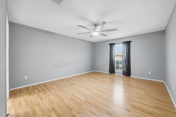 $349,000 | 6917 Wilton Drive, Fort Worth, TX 76133
