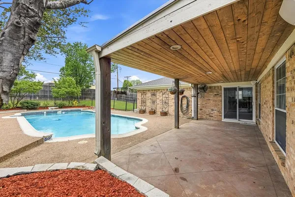 $349,000 | 6917 Wilton Drive, Fort Worth, TX 76133
