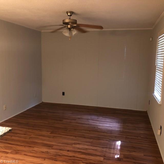 4295 Brownsboro Road, Unit 8 Winston-Salem, NC 27106 - Photo 7 of 16