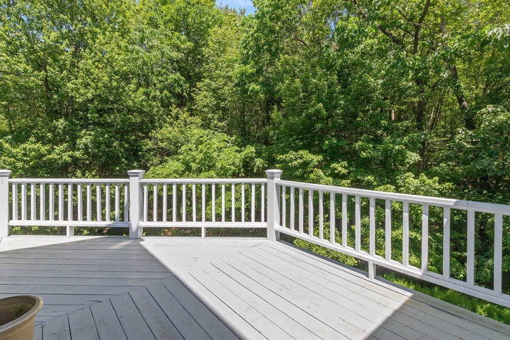 13 Mills Point, Unit 13 Middleton, MA 01949 - Photo 23 of 42
