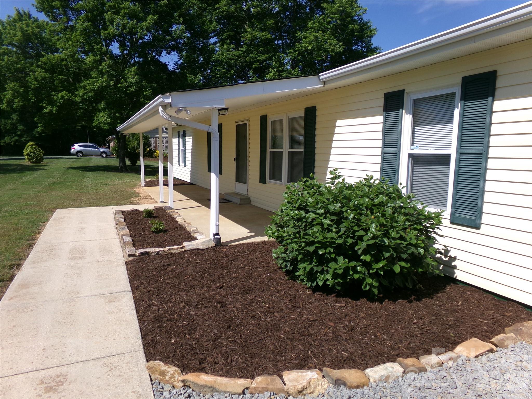36149 Finger Road Mount Pleasant, NC 28124 - Photo 5 of 35