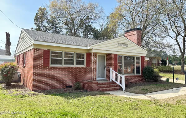 $179,900 | 100 Wilson Street, Unit A, Clinton, NC 28328