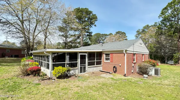 $179,900 | 100 Wilson Street, Unit A, Clinton, NC 28328