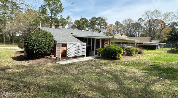 $179,900 | 100 Wilson Street, Unit A, Clinton, NC 28328