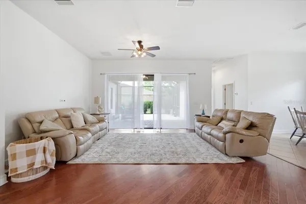 $699,000 | 3319 Majestic View Drive, Lutz, FL 33558