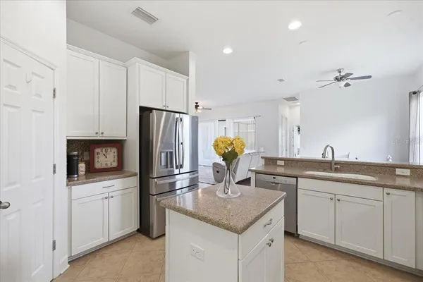 $699,000 | 3319 Majestic View Drive, Lutz, FL 33558